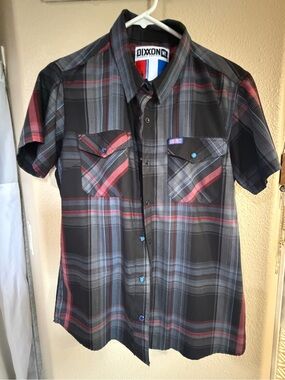 DIXXON Short-Sleeve Plaid Snap-Down Shirt - Black & Red